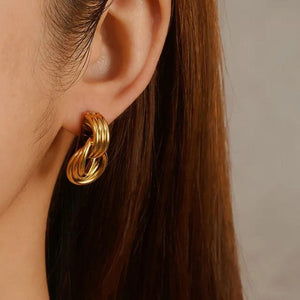 Aretes Halo Dorados