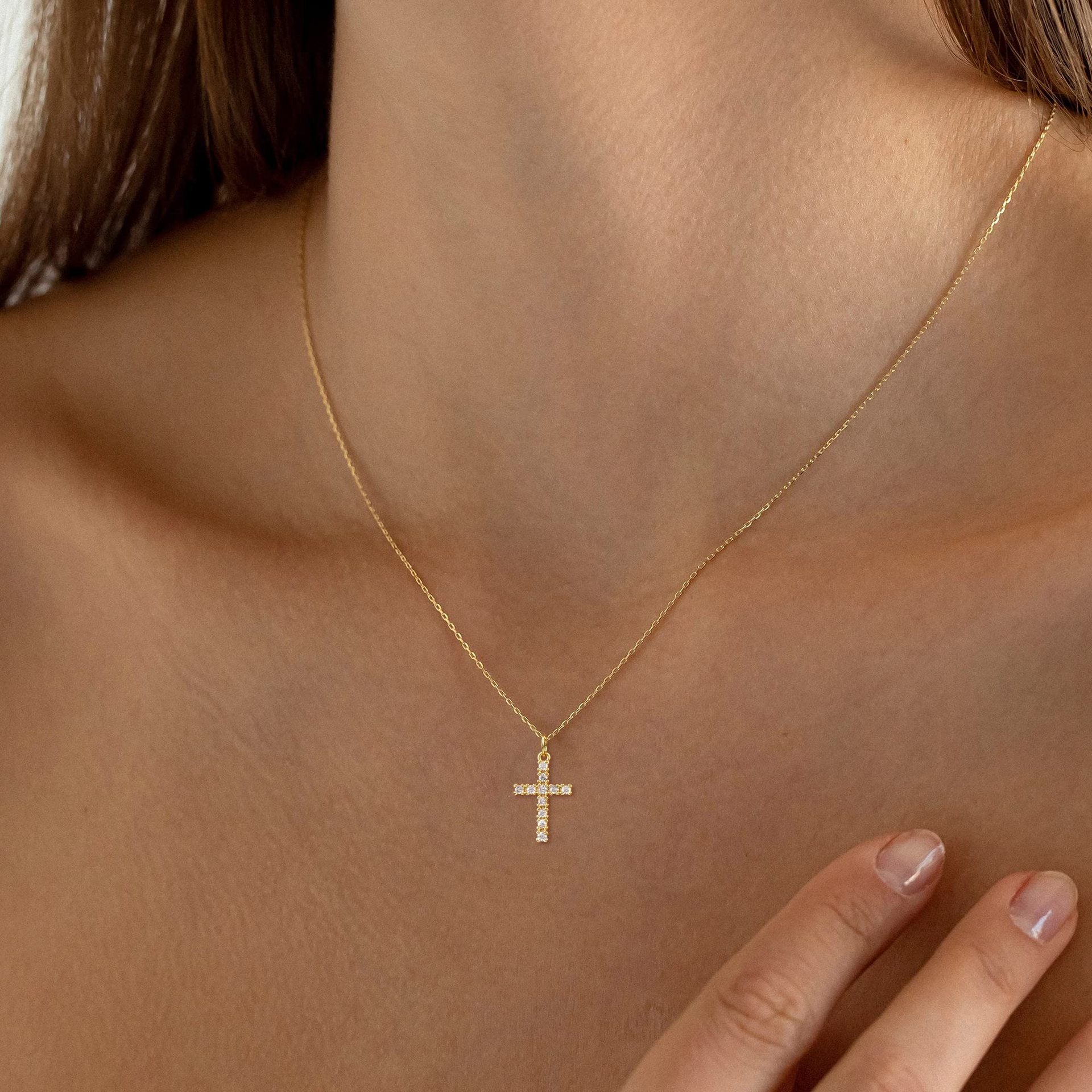 Collar Cruz Mini Dorado
