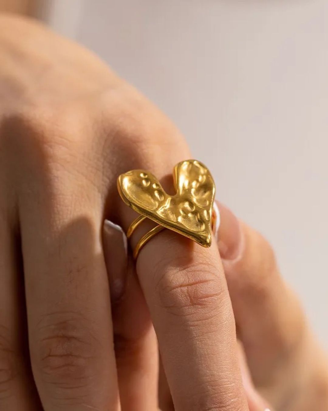 Anillo Ajustable Amalfi Corazon Dorado